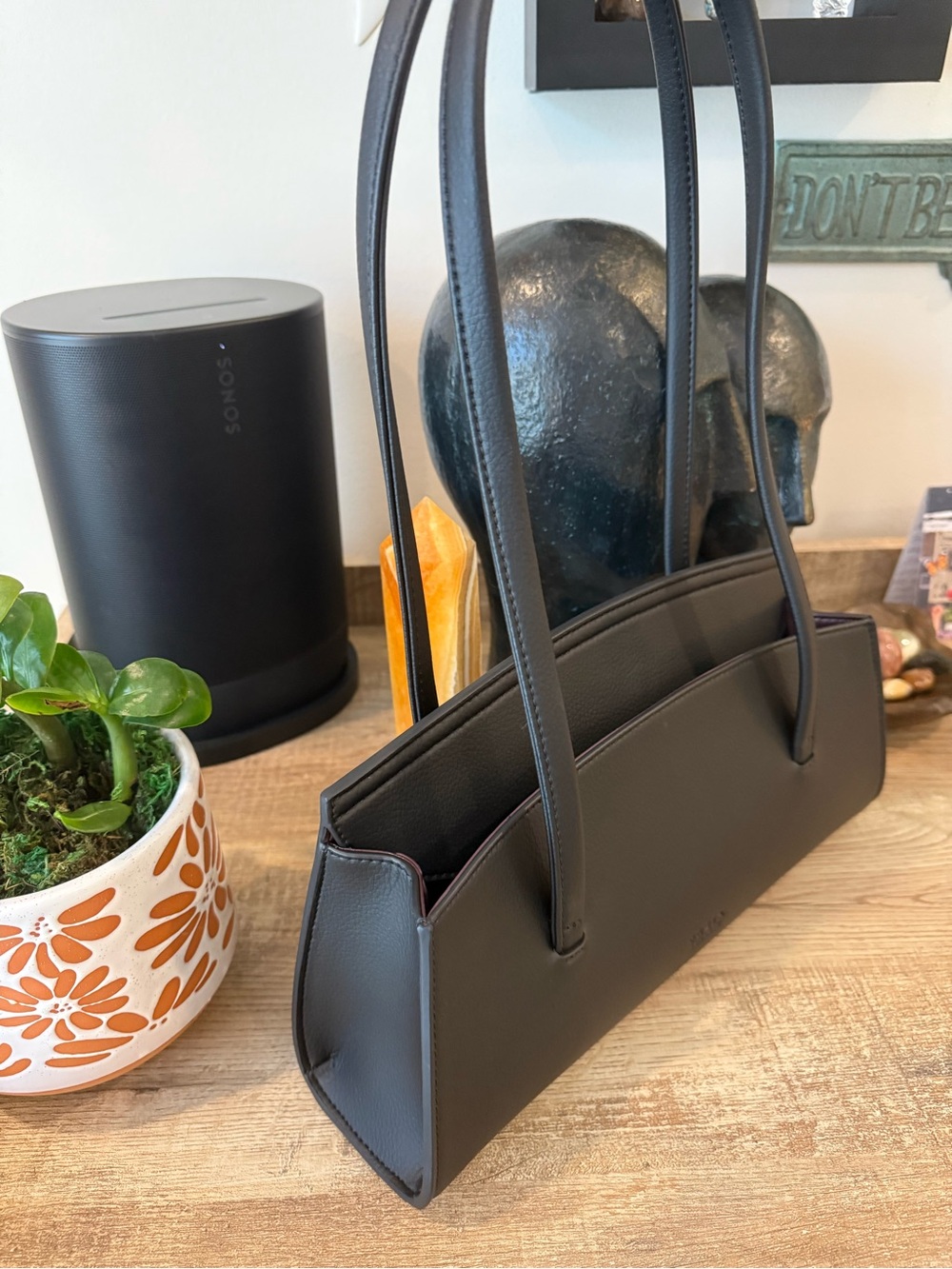 Freja NYC Caroline Bag Black | Quiet Luxury | Minimalist | Like New w/Dust Bag - Picture 4 of 8